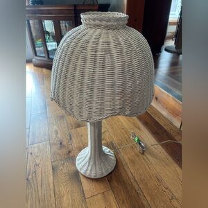 Vintage White Painted Wicker Mushroom Table Lamp with Scalloped Shade